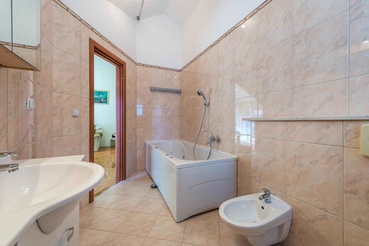 Angela Apartments دوبروفينك المظهر الخارجي الصورة